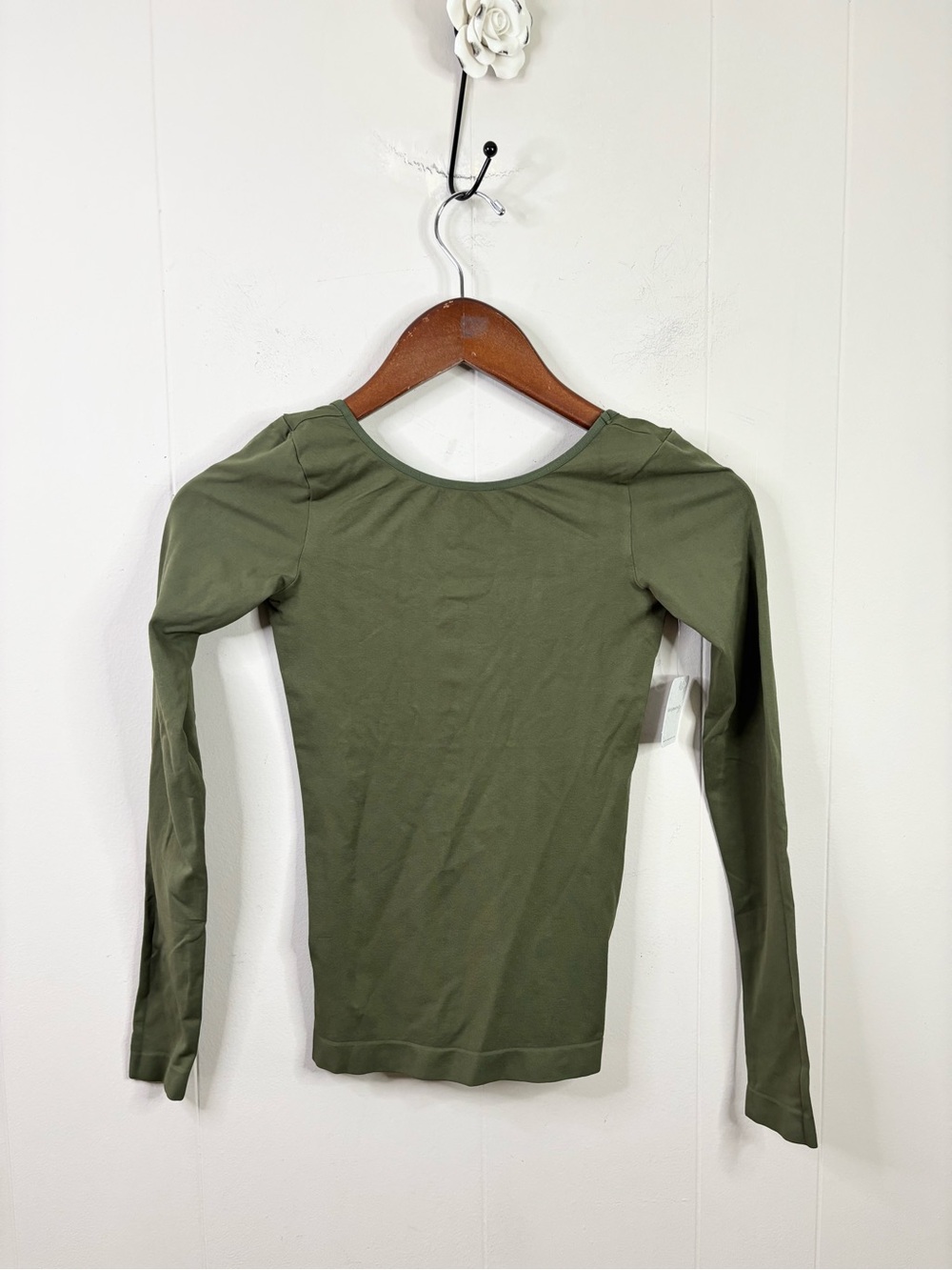 Free People low back seamless long sleeve shirt size XS/SM new hunter green - Picture 4 of 7